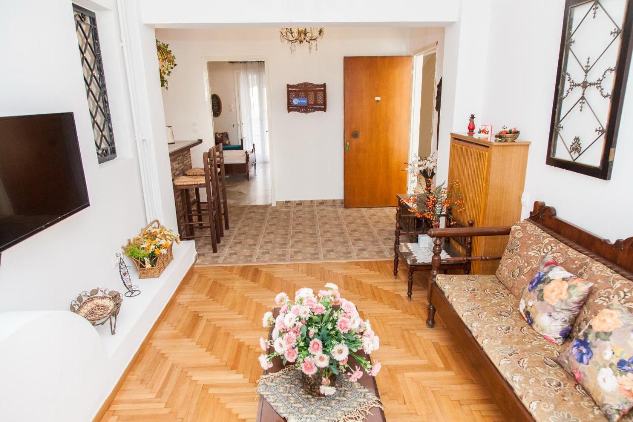 Beautiful Apartment In Pagkrati -Gtd95601 Athènes Extérieur photo